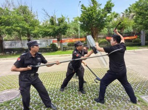 2c03b1282999062672d1a9157975d3bd_